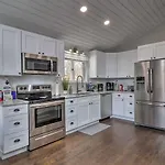 Emerald Lakes Home Near Kalahari And Camelback!